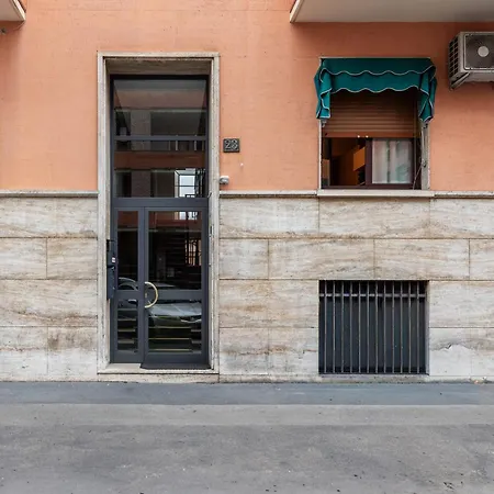 Daire Zuretti Monolocale Stazione